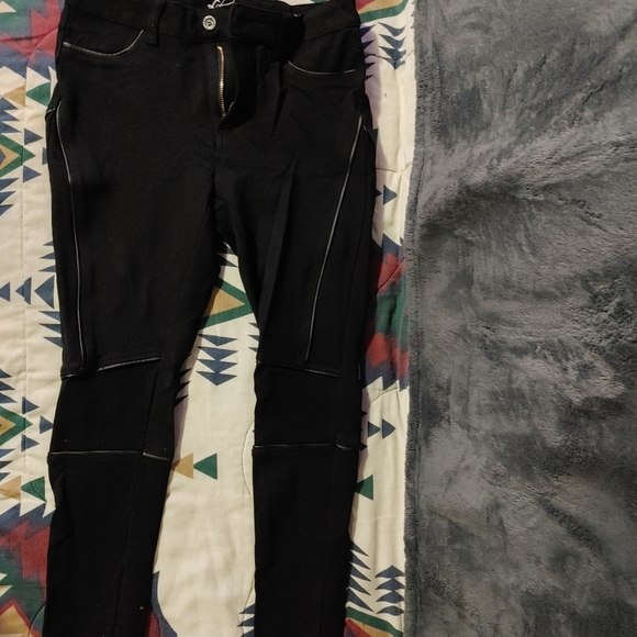 Stretch/form fitting pants - Picture 1 of 1